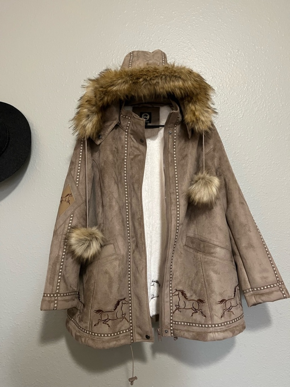 Women's Taupe Faux-Suede Heavy coat  with Faux-Fur Trim Horses Pom Pom